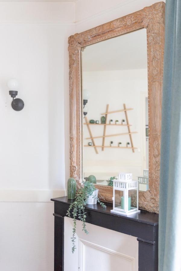 Appartement Cosy Chaleureux Proche Paris - Defense ซูเรน ภายนอก รูปภาพ