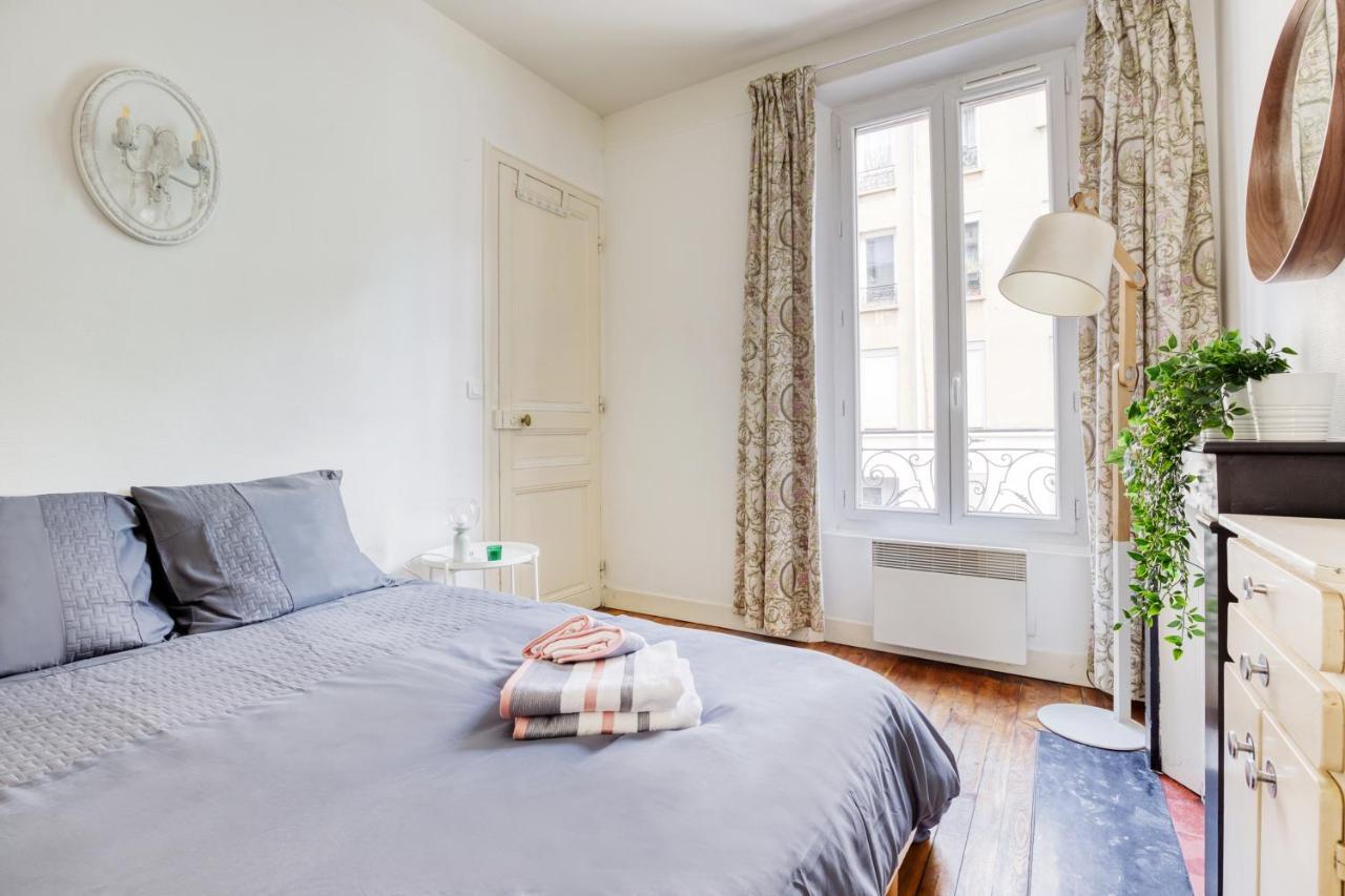 Appartement Cosy Chaleureux Proche Paris - Defense ซูเรน ภายนอก รูปภาพ